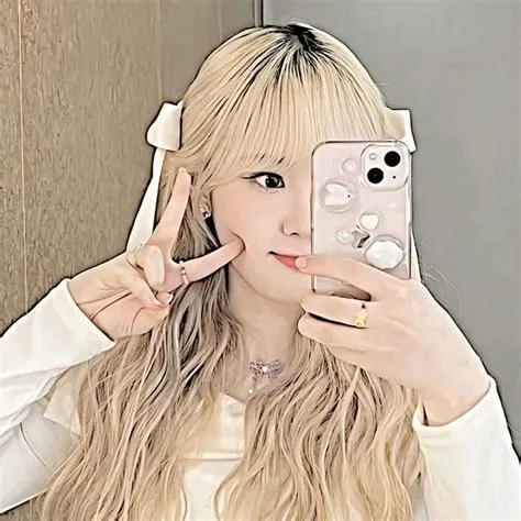 ๐
๐จ๐ญ๐จ ๐๐ซ๐๐ง๐ ๐๐จ๐ซ๐๐ | Gadis indie, Orang cantik, Gadis cantik